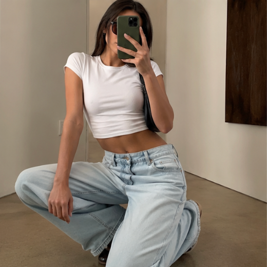 Low-Rise Baggy Jeans
