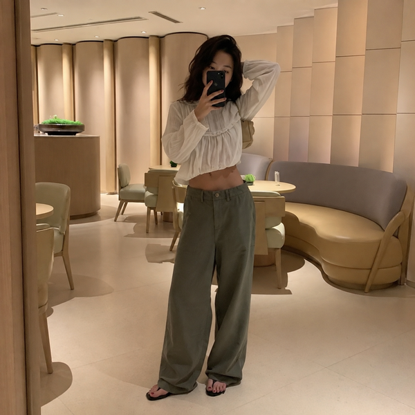Pleated Wide Trousers 4