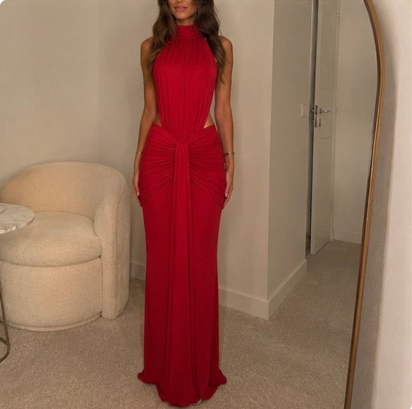 Élan Sculpt Halter Gown 3